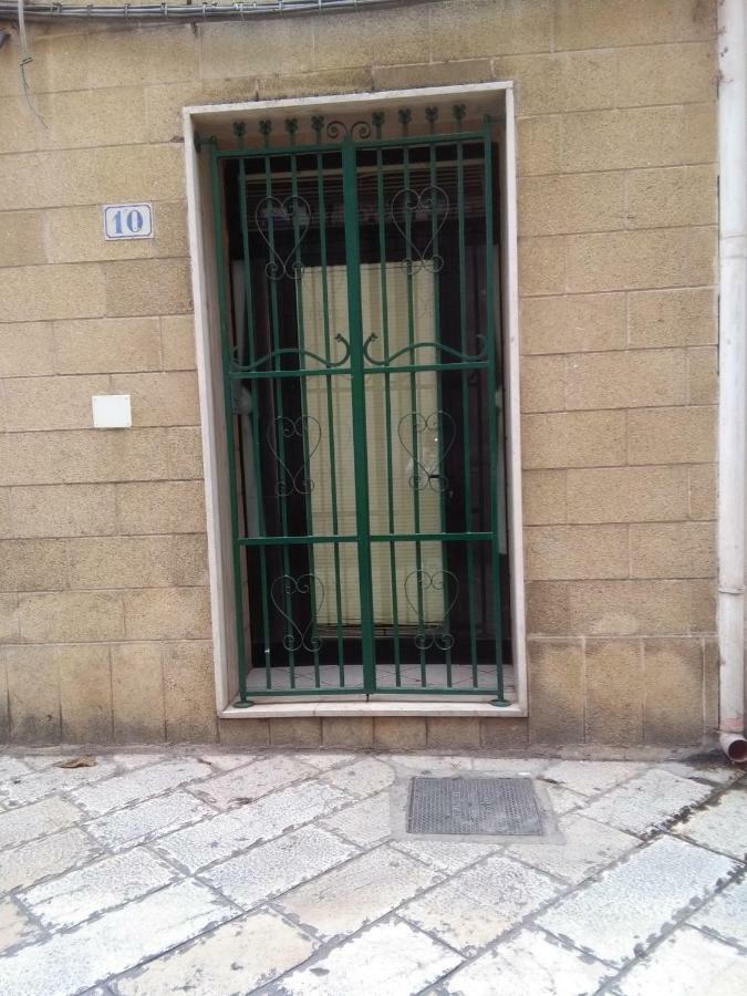 Centro Storico Apartment Brindisi Exterior photo